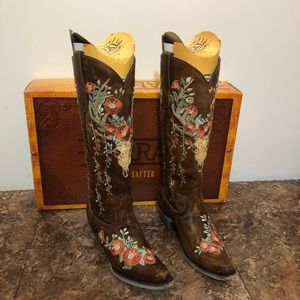 Corral snip toe boots